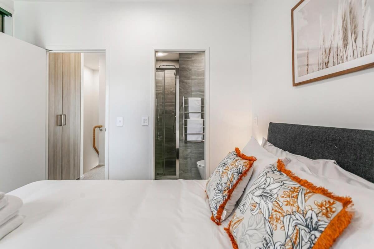 شقة Fresh & Sleek Grey Lynn Unit With Private Patio أوكلاند المظهر الخارجي الصورة